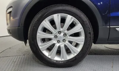 Land Rover Range Rover Evoque 2017, 74365 км, за 10589.4 USD