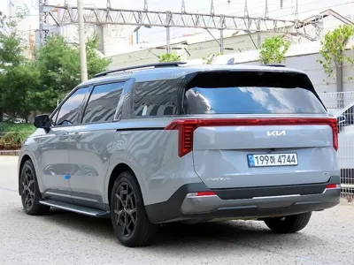 Kia Canival 2025, 55626 км, за 16410.66 USD