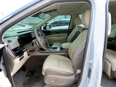 Kia Canival 2025, 55626 км, за 16410.66 USD