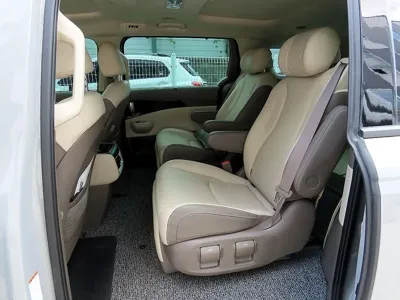 Kia Canival 2025, 55626 км, за 16410.66 USD - фото 6