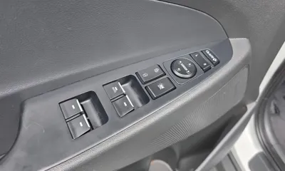 Hyundai Tucson 2019, 30653 км, за 12288.48 USD - фото 12
