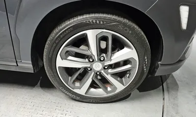 Hyundai Kona 2018, 110526 км, за 7930.83 USD