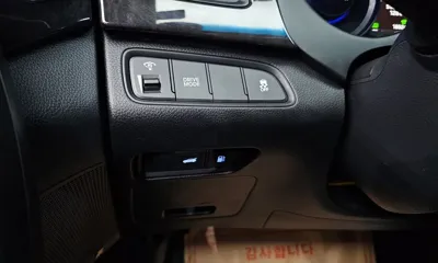 Hyundai Grandeur 2017, 188241 км, за 4753.53 USD - фото 14