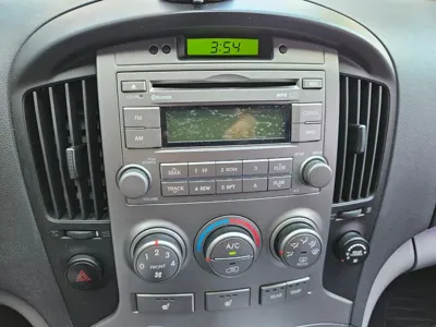 Hyundai Starex 2012, 74301 км, за 6175.65 USD - фото 16