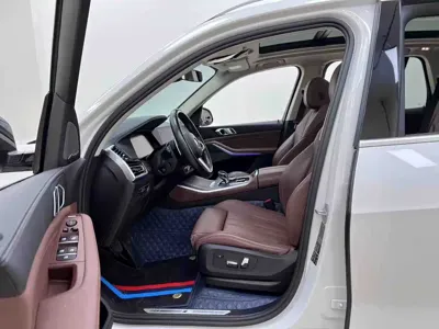 BMW X5 (Import) 2020, 98000 км, за 44878.47 USD - фото 12