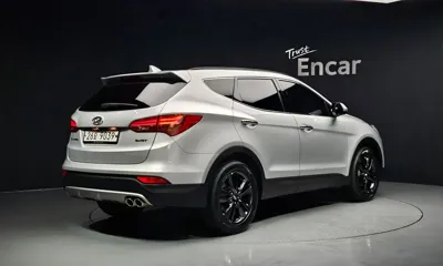 Hyundai Santafe 2015, 61997 км, за 6840.39 USD