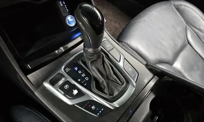Hyundai Grandeur 2016, 114336 км, за 5393.32 USD - фото 9
