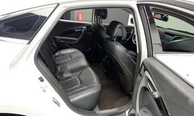 Hyundai Grandeur 2016, 114336 км, за 5393.32 USD - фото 12