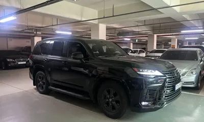 Lexus LX · 2025 год