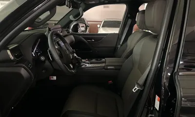 Lexus LX 2025, 8400 км, за 123512.92 USD - фото 12