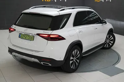 Mercedes-Benz GLE-Class 2025, 8181 км, за 5093.68 USD