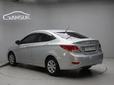 Hyundai Accent 2014, 137341 км, за 2083.74 USD