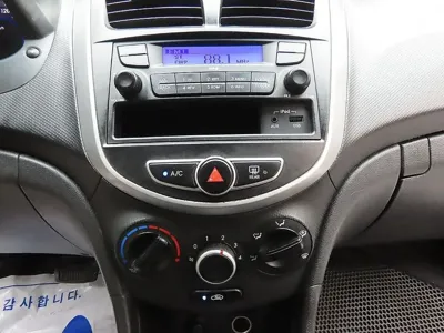 Hyundai Accent 2014, 137341 км, за 2080.22 USD - фото 15