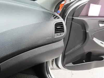 Hyundai Accent 2014, 137341 км, за 2080.22 USD - фото 18
