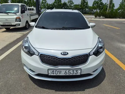 Kia K3 2015, 131000 км, за 3773.1 USD