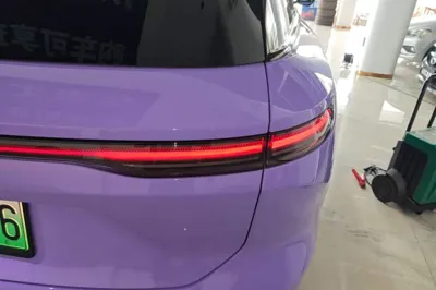 Nio ES8 2024, 13800 км, за 33998 USD - фото 10