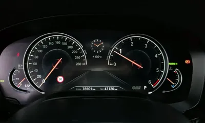 BMW 5-Series 2017, 76501 км, за 17773.37 USD - фото 8