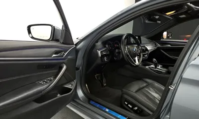 BMW 5-Series 2017, 76501 км, за 17773.37 USD - фото 11