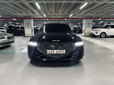 Genesis G90 2019, 127482 км, за 15534.12 USD