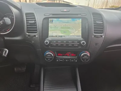 Kia K3 2015, 93571 км, за 3246.16 USD - фото 9