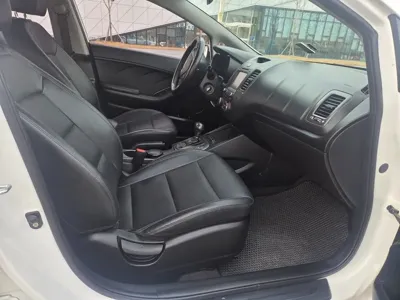 Kia K3 2015, 93571 км, за 3246.16 USD - фото 14