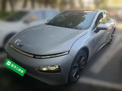 Xpeng P7 · 2022 год