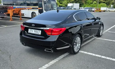 Kia K9 2014, 166447 км, за 3931.99 USD