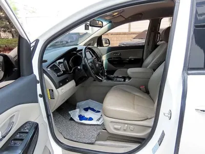 Kia Canival 2019, 150694 км, за 7944.26 USD