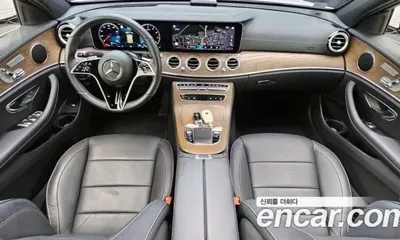 Mercedes-Benz E-Class 2023, 18546 км, за 30195.62 USD - фото 7