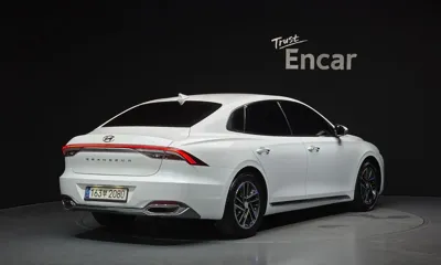 Hyundai Grandeur 2021, 96257 км, за 12697.79 USD