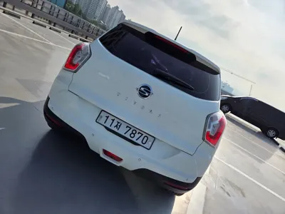 KG_Mobility_Ssangyong TIBOLI 2015, 126992 км, за 4463.7 USD