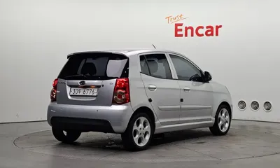 Kia Morning 2009, 128885 км, за 1172.1 USD