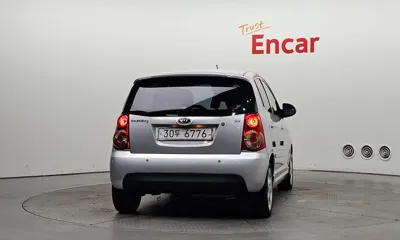 Kia Morning 2009, 128885 км, за 1172.1 USD