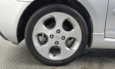 Kia Morning 2009, 128885 км, за 1172.1 USD