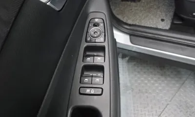 Hyundai Santafe 2019, 61188 км, за 11171.35 USD - фото 14