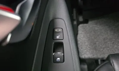 Hyundai Santafe 2019, 61188 км, за 11171.35 USD - фото 20