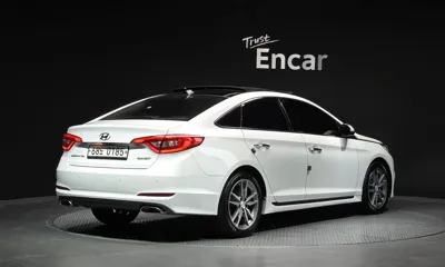 Hyundai Sonata 2017, 154230 км, за 5817.03 USD