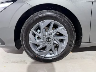 Hyundai Avante 2025, 12438 км, за 5468.03 USD