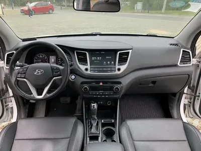 Volkswagen Golf 2013, 110000 км, за 2928.14 USD