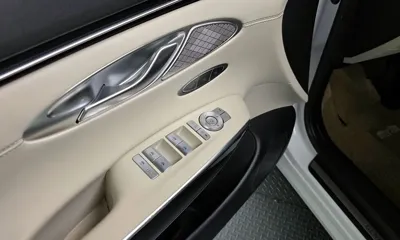 Genesis GV70 2023, 69240 км, за 22362.34 USD - фото 30