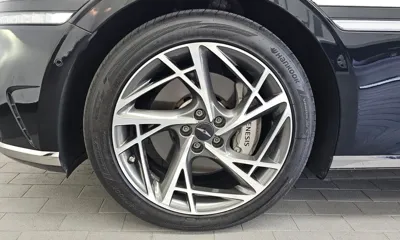 Genesis G90 2023, 47624 км, за 40691.87 USD
