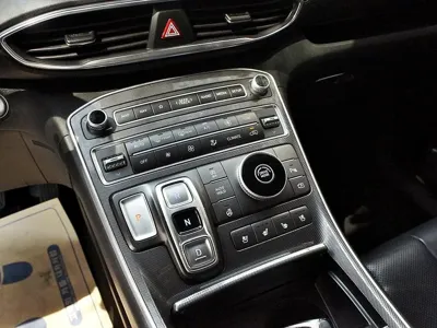 Hyundai Santafe 2021, 45633 км, за 14769.59 USD - фото 11
