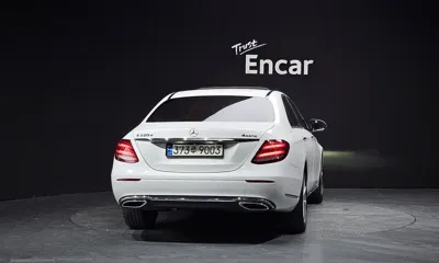 Mercedes-Benz E-Class 2018, 110654 км, за 12286.29 USD - фото 4