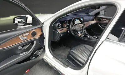 Mercedes-Benz E-Class 2018, 110654 км, за 12286.29 USD - фото 10