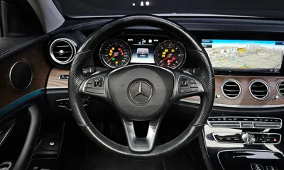 Mercedes-Benz E-Class 2018, 110654 км, за 12286.29 USD - фото 12