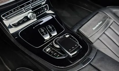 Mercedes-Benz E-Class 2018, 110654 км, за 12286.29 USD - фото 20