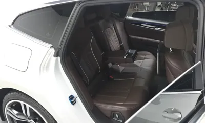 BMW Gran Turismo 2023, 44072 км, за 40264.87 USD - фото 11