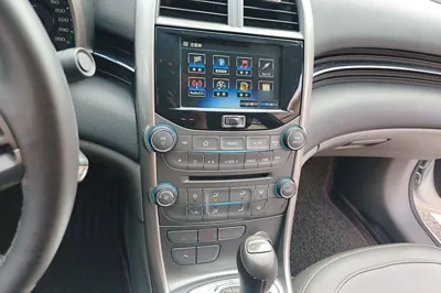 Chevrolet Malibu 2014, 81700 км, за 5607 USD