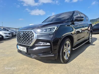 KG_Mobility_Ssangyong Rexton · 2021 год