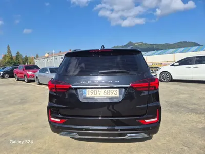 KG_Mobility_Ssangyong Rexton 2021, 111777 км, за 15526.92 USD